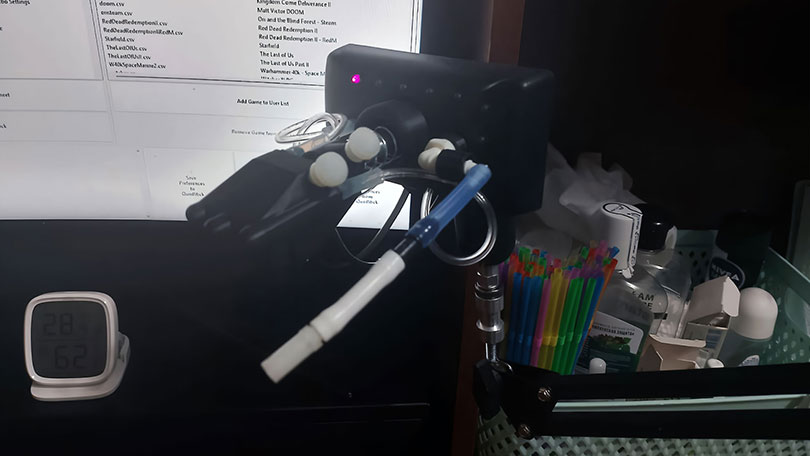 Мой QuadStick с пантографом на столе